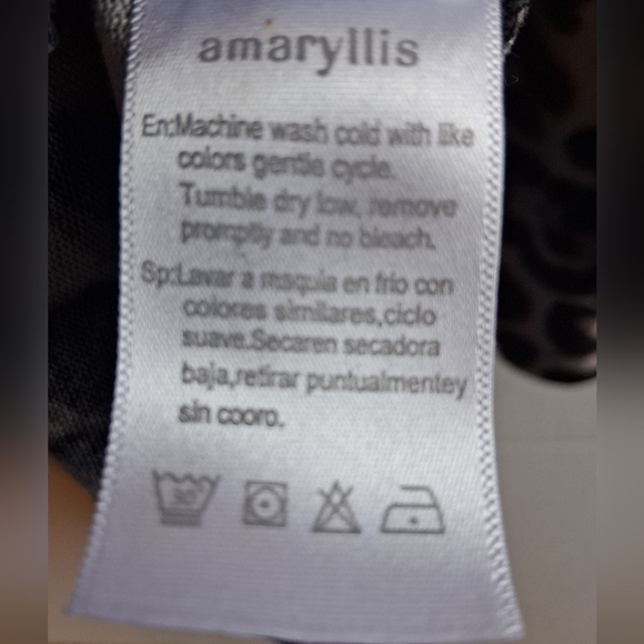 Amaryllis Bell Sleeve Leopard Print Tunic Top Sz 1X - Picture 6 of 6